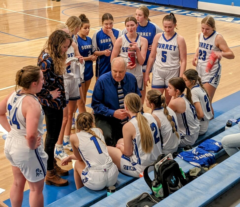 Mustangs trample Glenburn News, Sports, Jobs Minot Daily News